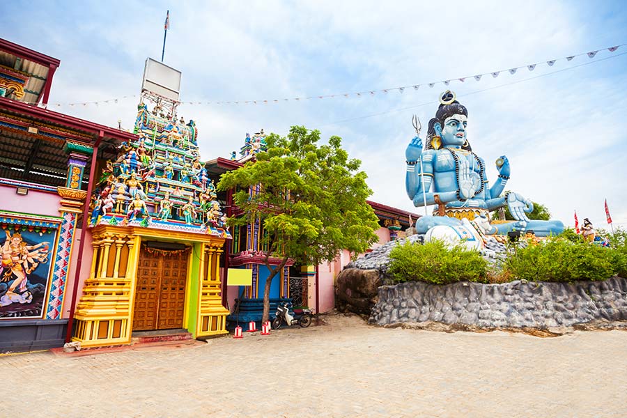 Koneswaram Temple – The Sacred Cliffside Shrine
